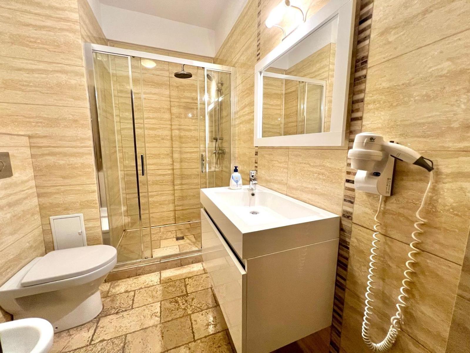 Sophia Lake View Suite Mamaia Exterior foto